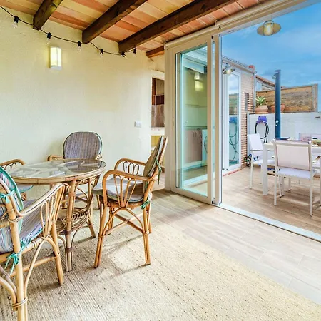 Esencia Del Arenal By Rock Apartment *